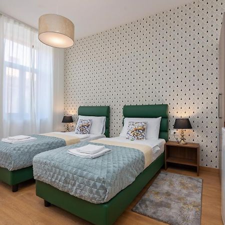 Aurora Rooms B&B Pula Buitenkant foto