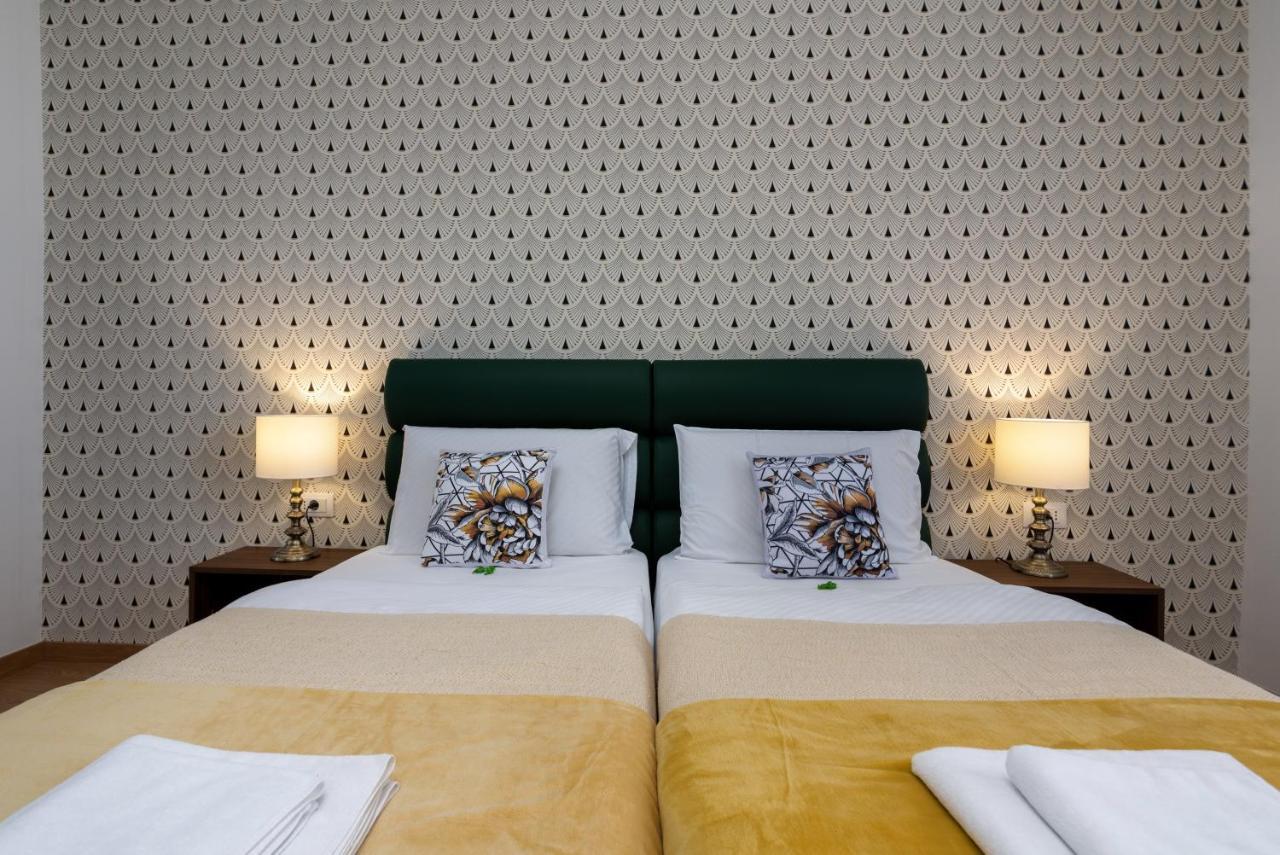 Aurora Rooms B&B Pula Buitenkant foto